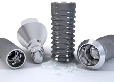 Implantes-Dentários-Straumann-SLActive-500x383 Implantes-Dentários-Straumann-SLActive-500x383